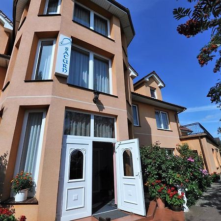 Residenz Saturn Apartment Leba Bagian luar foto